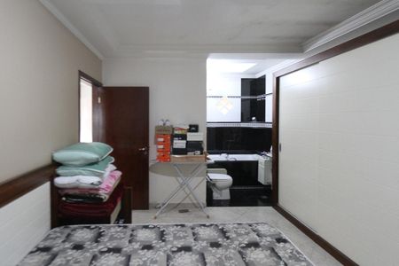 Casa à venda com 400m², 3 quartos e 2 vagas Casa à venda com 400m², 3 quartos e 2 vagasSuite