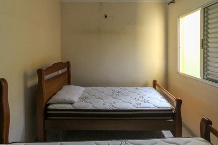 Casa à venda com 400m², 3 quartos e 2 vagas Casa à venda com 400m², 3 quartos e 2 vagasQuarto