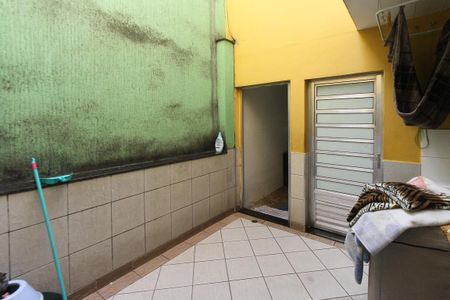 Casa à venda com 400m², 3 quartos e 2 vagas Casa à venda com 400m², 3 quartos e 2 vagasÁrea de Serviço 02