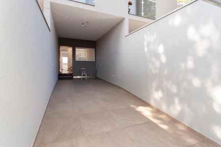 Casa à venda com 141m², 3 quartos e 2 vagasGaragem