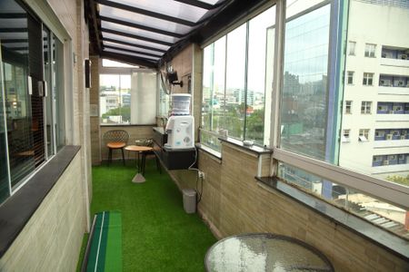 Apartamento à venda com 106m², 2 quartos e 2 vagasQuintal /Cobertura