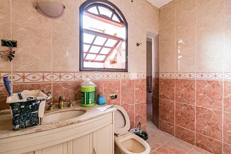 Casa à venda com 140m², 2 quartos e 2 vagas Casa à venda com 140m², 2 quartos e 2 vagasFoto 01