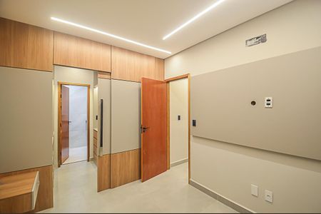 Casa à venda com 156m², 3 quartos e 4 vagasQuarto Suíte