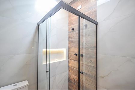 Casa à venda com 156m², 3 quartos e 4 vagasBanheiro da Suíte