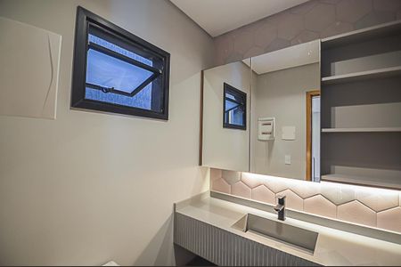 Casa à venda com 156m², 3 quartos e 4 vagasLavabo