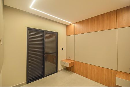 Casa à venda com 156m², 3 quartos e 4 vagasQuarto Suíte