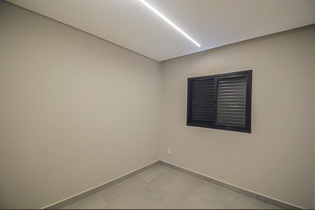Casa à venda com 156m², 3 quartos e 4 vagasQuarto 2