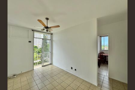 Apartamento para alugar com 57m², 2 quartos e 1 vaga Apartamento para alugar com 57m², 2 quartos e 1 vagaSala