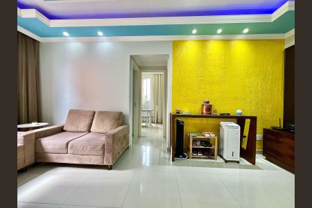 Apartamento à venda com 60m², 3 quartos e 1 vagaSala