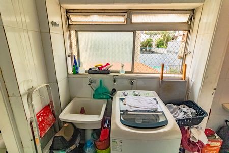 Apartamento à venda com 58m², 3 quartos e 1 vaga Apartamento à venda com 58m², 3 quartos e 1 vagaÁrea de Serviço