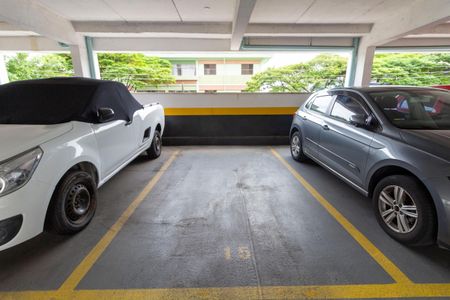 Apartamento à venda com 64m², 3 quartos e 1 vaga Apartamento à venda com 64m², 3 quartos e 1 vagaGaragem