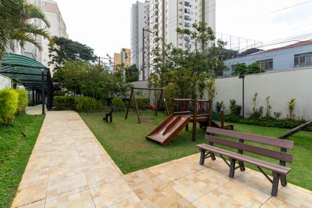 Apartamento à venda com 64m², 3 quartos e 1 vaga Apartamento à venda com 64m², 3 quartos e 1 vagaPlayground