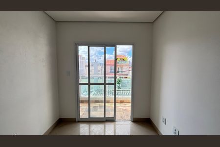Apartamento à venda com 70m², 2 quartos e 1 vaga Apartamento à venda com 70m², 2 quartos e 1 vagaSala - Sala de Jantar
