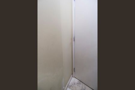 Casa de condomínio à venda com 182m², 5 quartos e 2 vagasLavabo