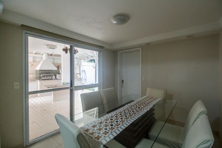 Casa de condomínio à venda com 182m², 5 quartos e 2 vagasSala de Jantar