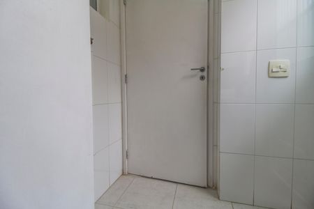 Casa de condomínio à venda com 182m², 5 quartos e 2 vagasÁrea de Serviço