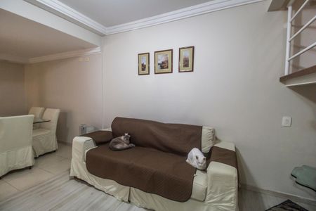 Casa de condomínio à venda com 182m², 5 quartos e 2 vagasSala de TV