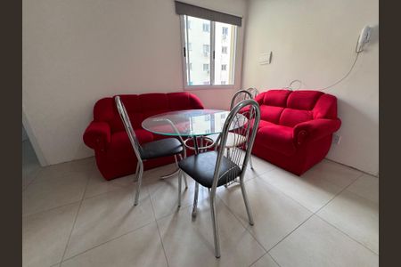 Apartamento à venda com 45m², 2 quartos e 1 vaga Apartamento à venda com 45m², 2 quartos e 1 vagaSala