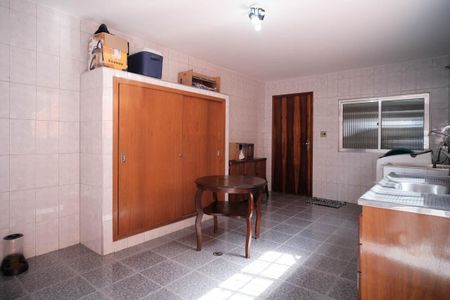 Casa à venda com 190m², 5 quartos e 4 vagasÁrea de Serviço