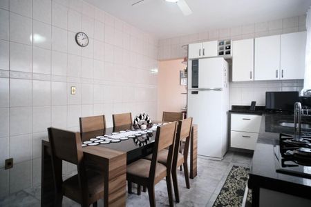 Casa à venda com 190m², 5 quartos e 4 vagasCozinha