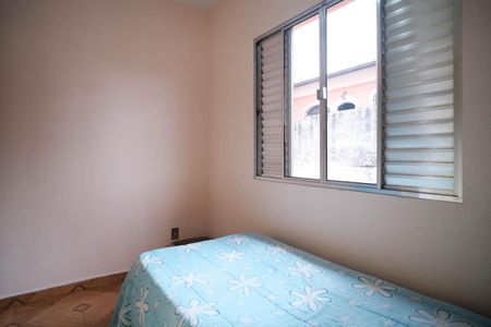 Casa à venda com 190m², 5 quartos e 4 vagasQuarto 2