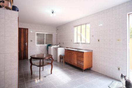 Casa à venda com 190m², 5 quartos e 4 vagasÁrea de Serviço