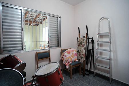 Casa à venda com 190m², 5 quartos e 4 vagasQuarto 4