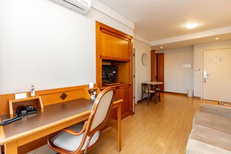 Apartamento à venda com 45m², 1 quarto e 1 vaga Apartamento à venda com 45m², 1 quarto e 1 vagaSala