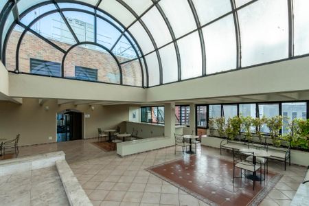 Apartamento à venda com 45m², 1 quarto e 1 vaga Apartamento à venda com 45m², 1 quarto e 1 vagaÁrea Comum