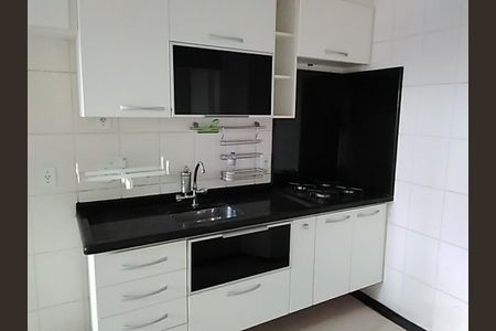 Apartamento à venda com 42m², 1 quarto e 1 vaga Apartamento à venda com 42m², 1 quarto e 1 vagaCozinha