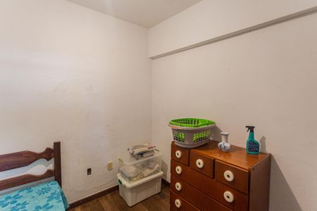 Casa à venda com 337m², 4 quartos e 4 vagasQuarto de Serviço no 3° Pavimento