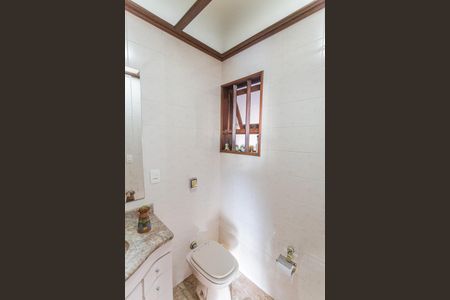 Casa à venda com 337m², 4 quartos e 4 vagasLavabo na Sala 1