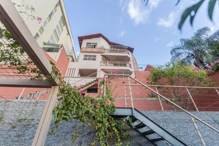 Casa à venda com 337m², 4 quartos e 4 vagasQuintal