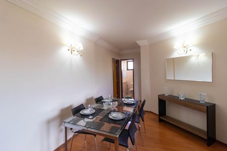Apartamento à venda com 54m², 1 quarto e 1 vaga Apartamento à venda com 54m², 1 quarto e 1 vagaSala