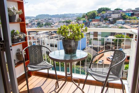 Apartamento à venda com 78m², 3 quartos e 1 vaga Apartamento à venda com 78m², 3 quartos e 1 vagaVaranda
