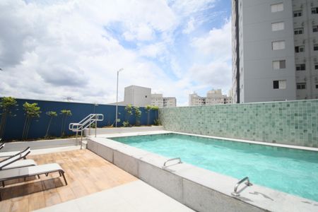 Apartamento à venda com 25m², 1 quarto e 1 vagaÁrea comum - Piscina