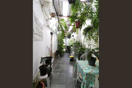 Casa à venda com 185m², 2 quartos e 3 vagasQuintal