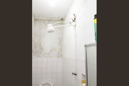 Casa à venda com 185m², 2 quartos e 3 vagasBanheiro de serviço