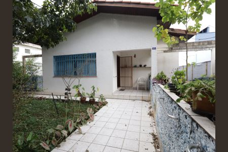 Casa à venda com 177m², 3 quartos e 4 vagasFachada