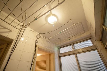 Apartamento à venda com 80m², 2 quartos e 1 vagaÁrea de Serviço