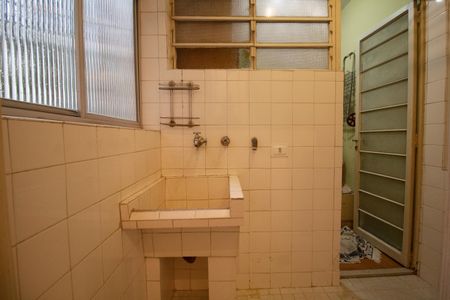 Apartamento à venda com 80m², 2 quartos e 1 vagaÁrea de Serviço