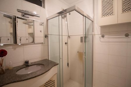 Apartamento à venda com 80m², 2 quartos e 1 vagaBanheiro