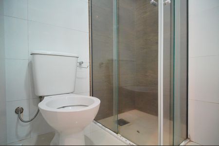 Casa de condomínio à venda com 80m², 2 quartos e 2 vagasBanheiro