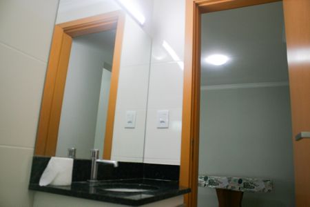 Apartamento para alugar com 85m², 2 quartos e 1 vaga Apartamento para alugar com 85m², 2 quartos e 1 vagaBanheiro Social