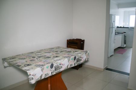 Apartamento para alugar com 85m², 2 quartos e 1 vaga Apartamento para alugar com 85m², 2 quartos e 1 vagaSala de Jantar