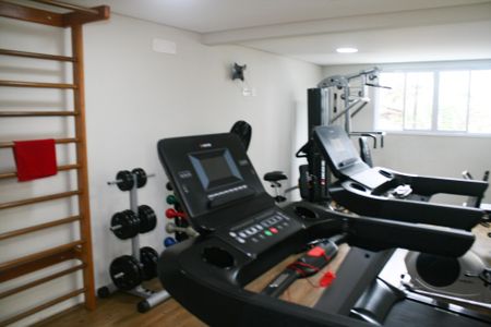 Apartamento para alugar com 85m², 2 quartos e 1 vaga Apartamento para alugar com 85m², 2 quartos e 1 vagaÁrea comum - Academia