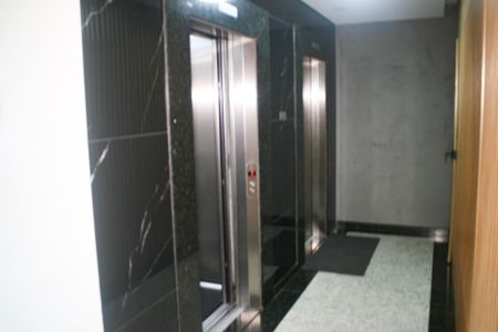 Apartamento para alugar com 85m², 2 quartos e 1 vaga Apartamento para alugar com 85m², 2 quartos e 1 vagaÁrea comum - elevador