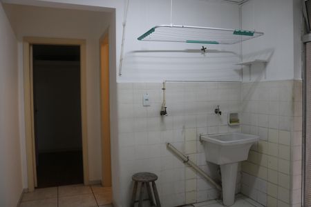 Apartamento para alugar com 150m², 3 quartos e 1 vagaÁrea de Serviço