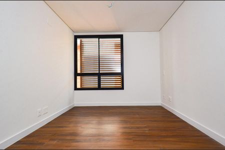 Apartamento à venda com 76m², 2 quartos e 2 vagasSuíte 2