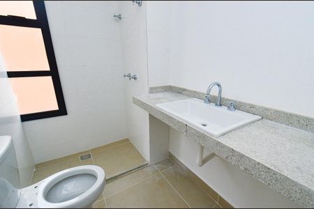 Apartamento à venda com 76m², 2 quartos e 2 vagasBanheiro Suíte 2